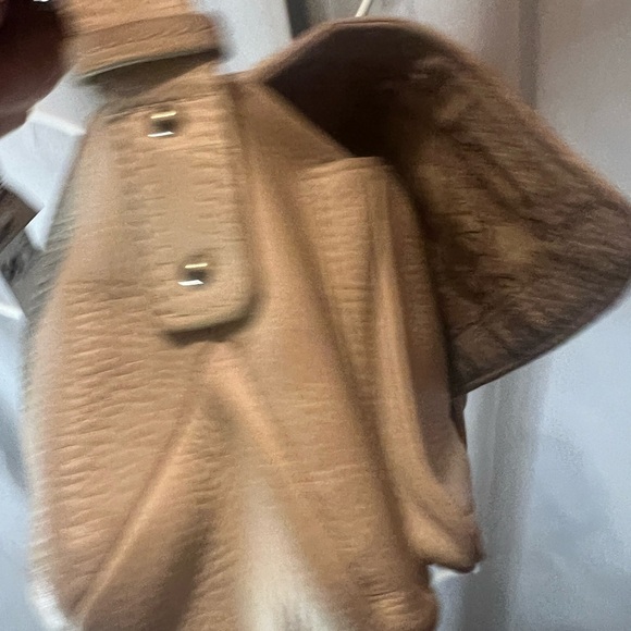 Vintage Clarks Cream Leather Shoulder Bag - Picture 11 of 12